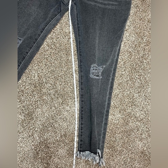 Noisy May Frayed Hem High Waist Jeans Distressed - Picture 3 of 7